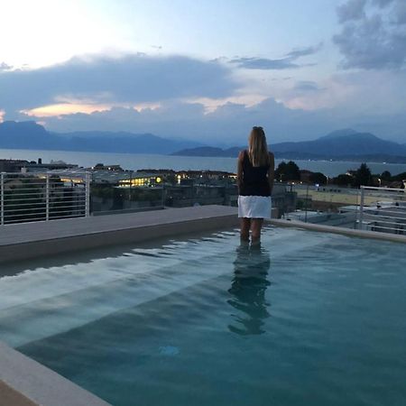 Opalia Residence - Stella Garda Lake Lifestyle بسكييرا ديل غاردا المظهر الخارجي الصورة