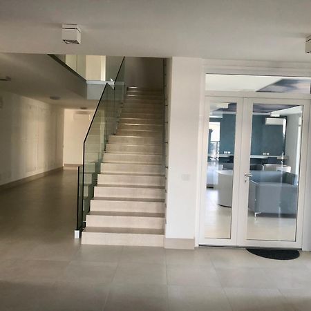 Opalia Residence - Stella Garda Lake Lifestyle بسكييرا ديل غاردا المظهر الخارجي الصورة