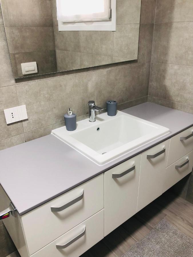 Opalia Residence - Stella Garda Lake Lifestyle بسكييرا ديل غاردا المظهر الخارجي الصورة