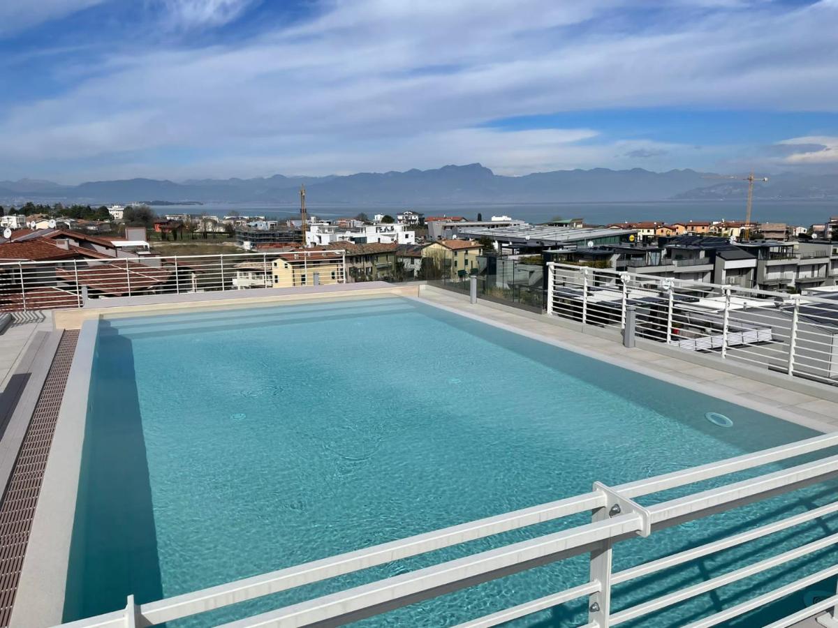 Opalia Residence - Stella Garda Lake Lifestyle بسكييرا ديل غاردا المظهر الخارجي الصورة