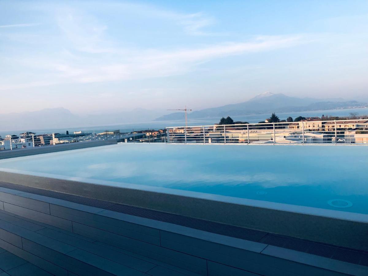 Opalia Residence - Stella Garda Lake Lifestyle بسكييرا ديل غاردا المظهر الخارجي الصورة