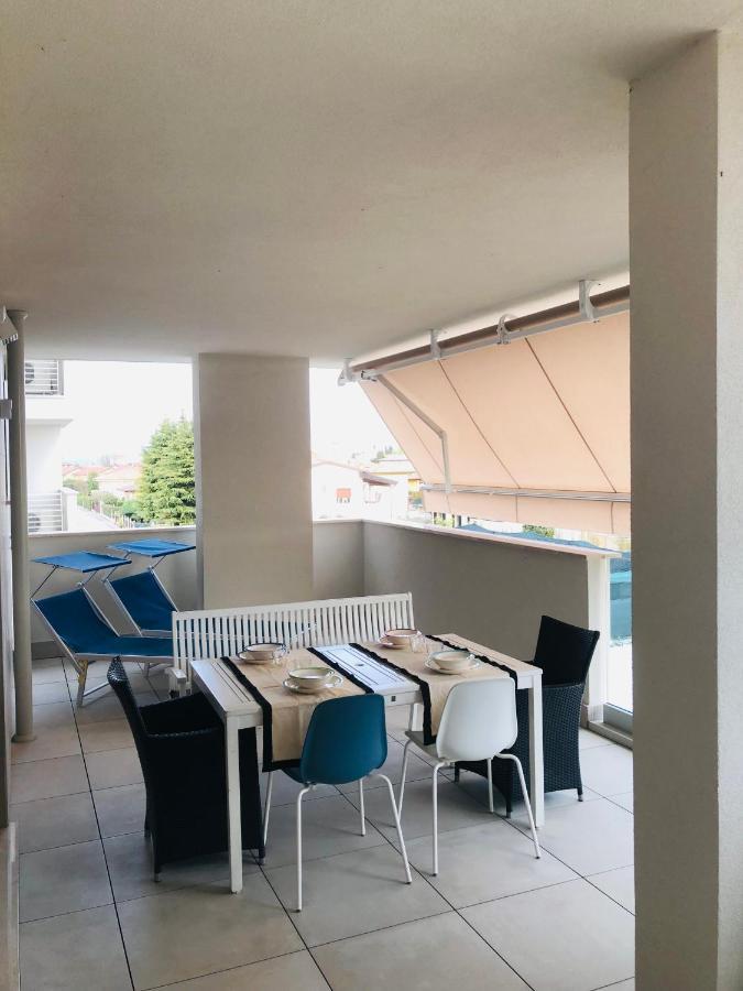 Opalia Residence - Stella Garda Lake Lifestyle بسكييرا ديل غاردا المظهر الخارجي الصورة