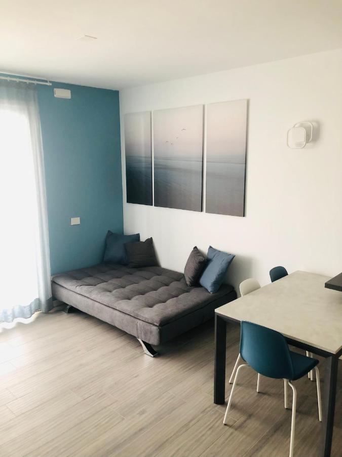 Opalia Residence - Stella Garda Lake Lifestyle بسكييرا ديل غاردا المظهر الخارجي الصورة